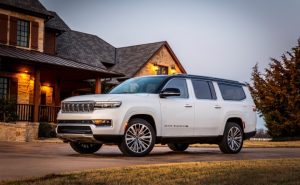 Jeep Grand Wagoneer L